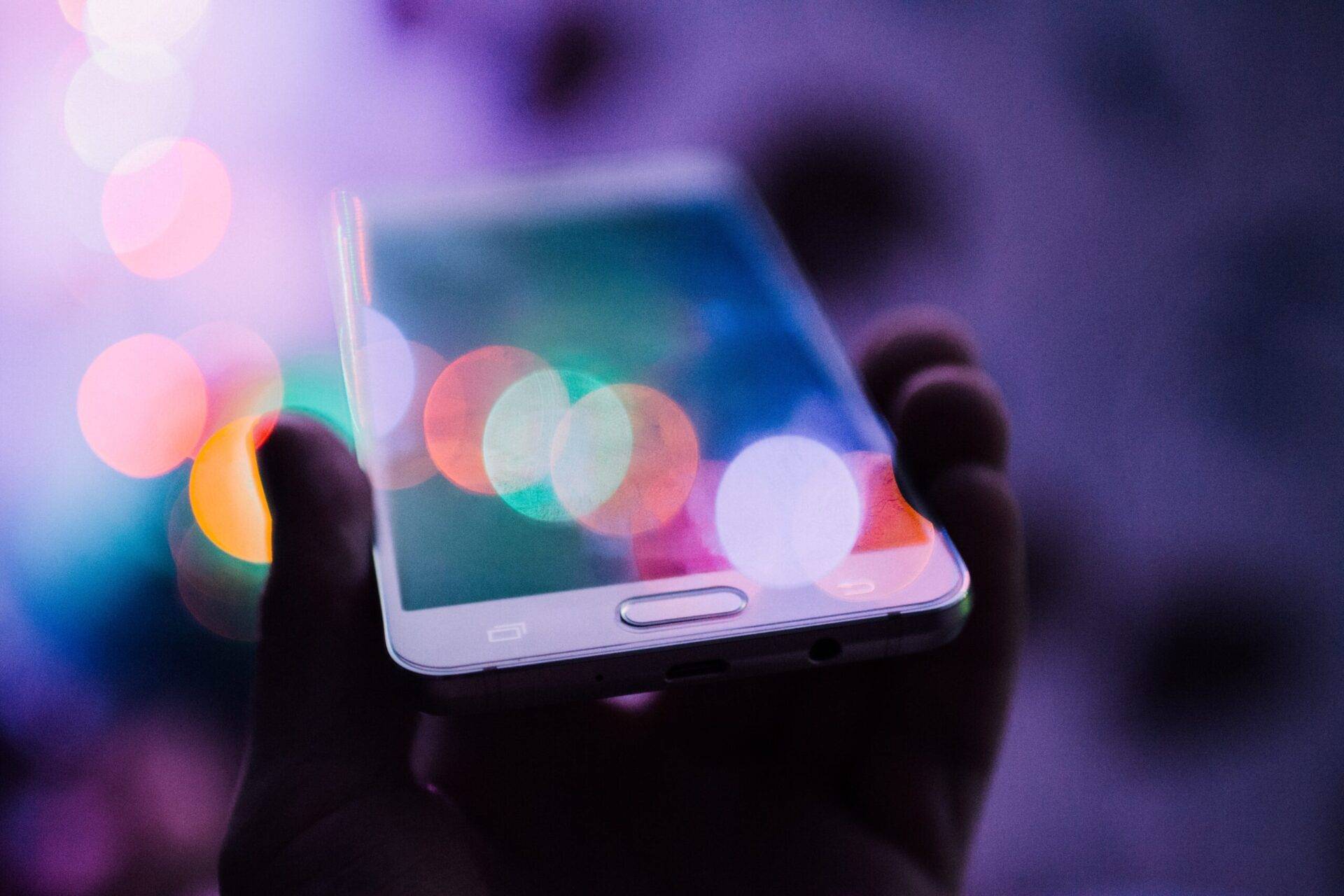 Ein Handy als Sinnbild des digitalen Minimalismus